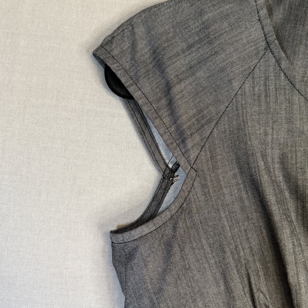Calvin Klein 6 Gray Solid Sheath Knee-Length Round Neck Cap Sleeve Zip Dress - Picture 4 of 7